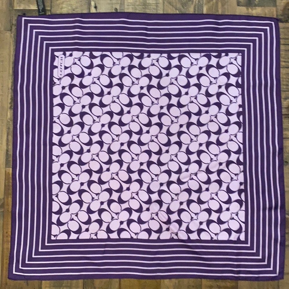 Coach Signature Scarf